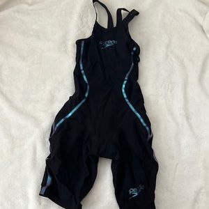 NWOT SPEEDO Fastskin LZR Racer X Closed Back Tech Suit Womens 23 Black Swimsuit
